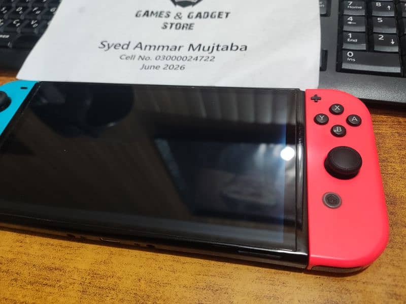 Nintendo Switch OLED - Jailbroken - 128GB - Full Box - COD 2