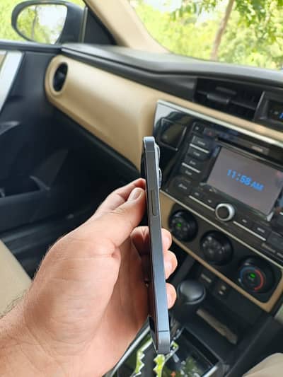 Apple iPhone 13 Pro