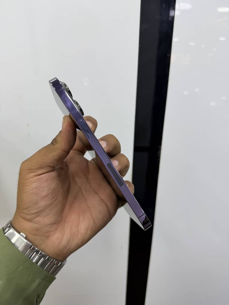 Iphone 14 Pro Max 4