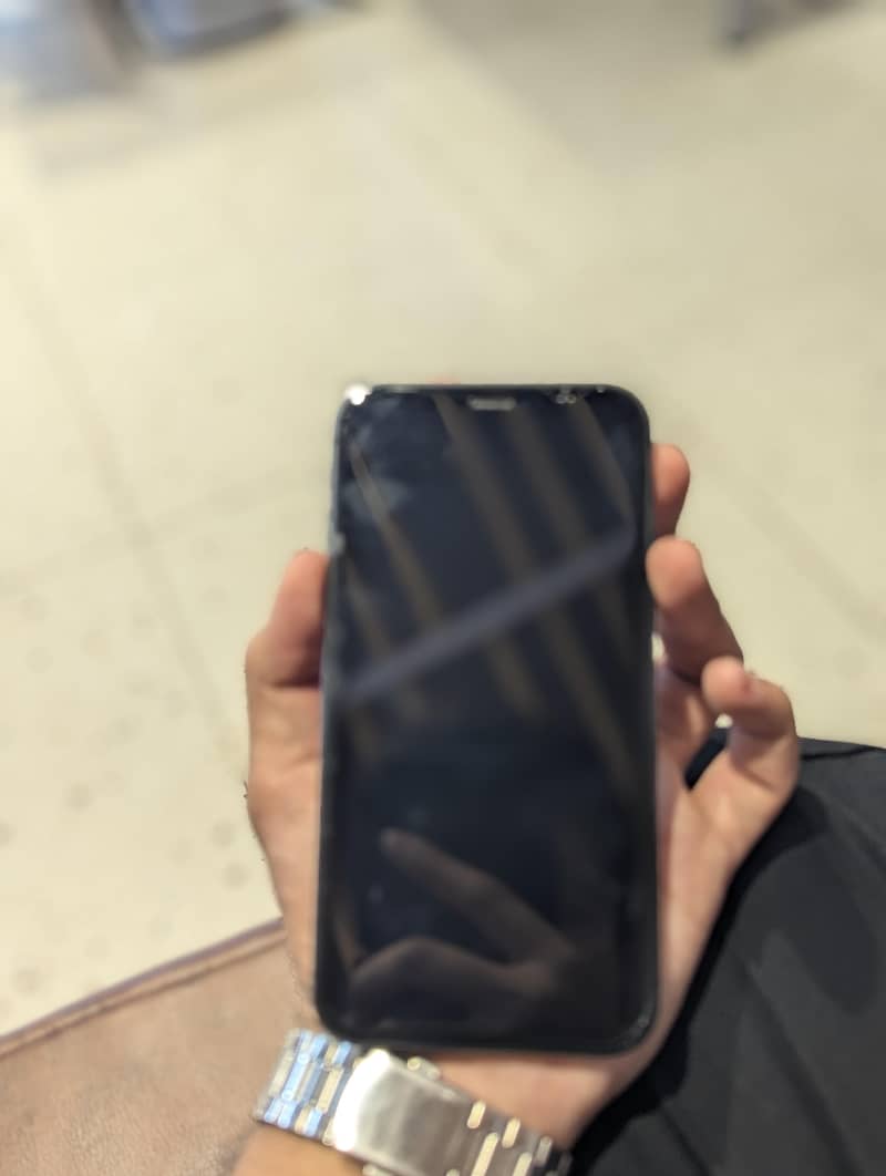 Apple iPhone 11 1