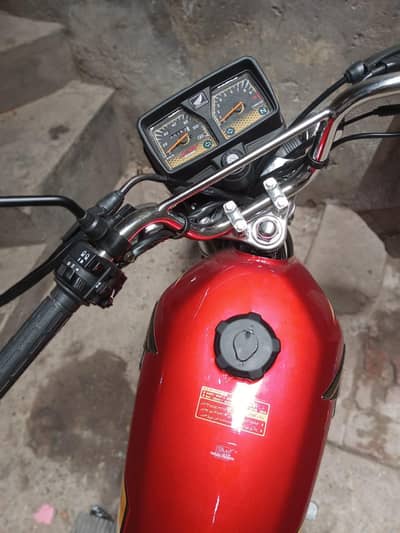 Honda 125 self start brand new