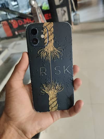Apple iPhone 12 Factory unlocked 64Gb All ok 32500 se kam nahi hoga