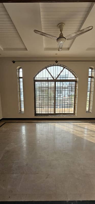 Gorgeous 14 Marla House For Rent Available In G-13