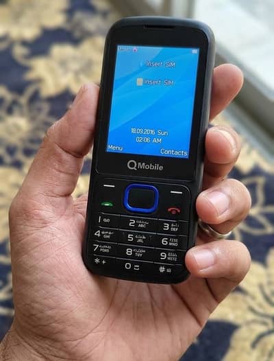 QMobile E4i new condition camera mobile for sale and exchange