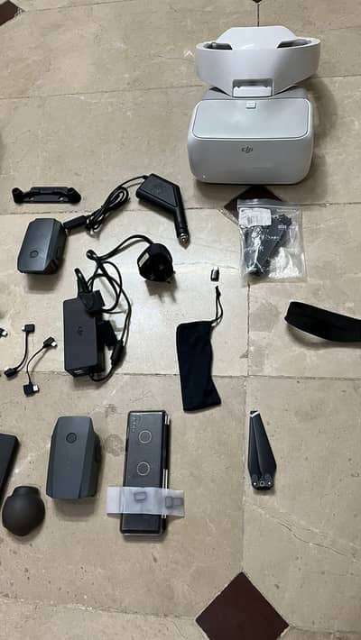 DJI mavic pro and a VR for the drone.