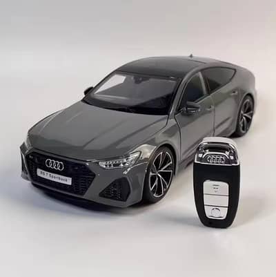 Audi rs7 sports back with its key   (50 car stock alvalibale)