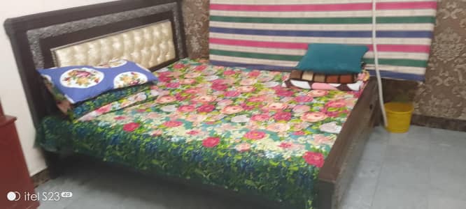 king size bed