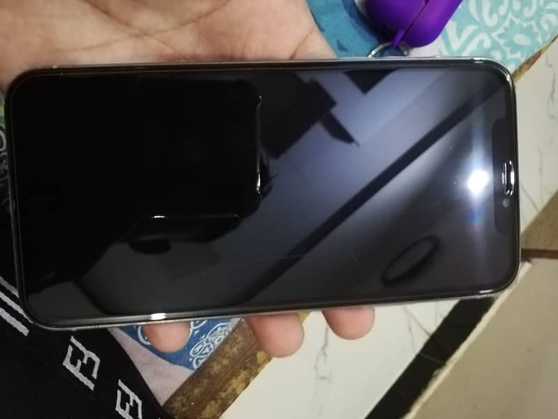 Apple iPhone X 2