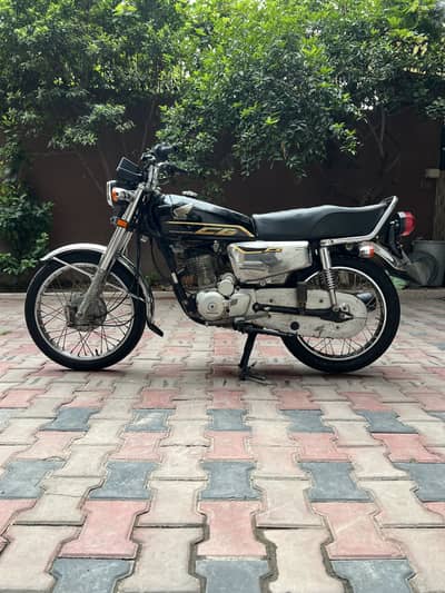 Honda CG 125 self start 2022 Black