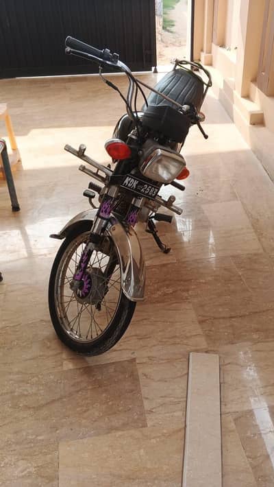 Honda cd 70