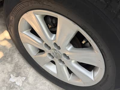 Grande orignal rim tyre