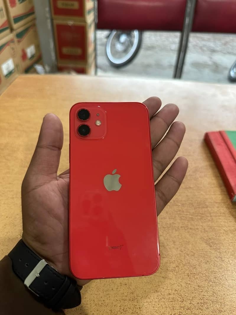 Apple iPhone 12 0