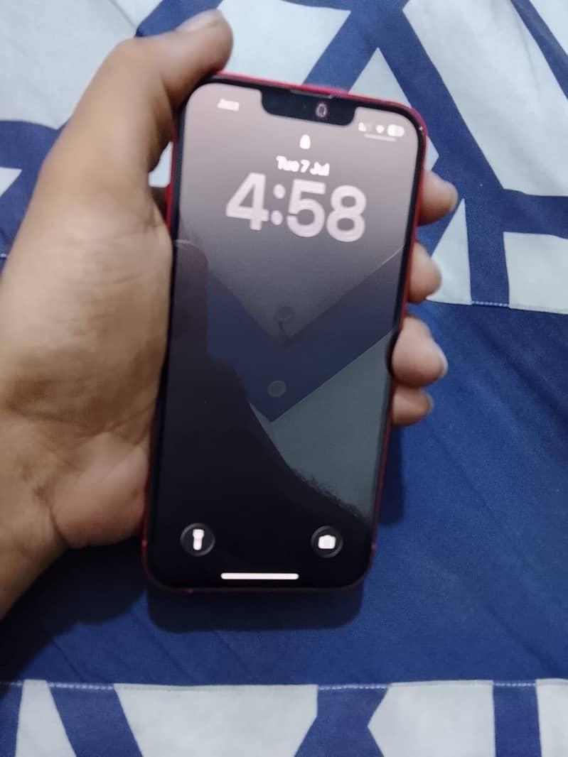 Apple iPhone 13 2