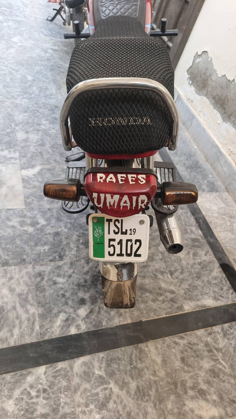 CD 70 2