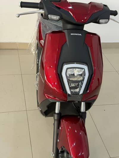 Honda icon evee