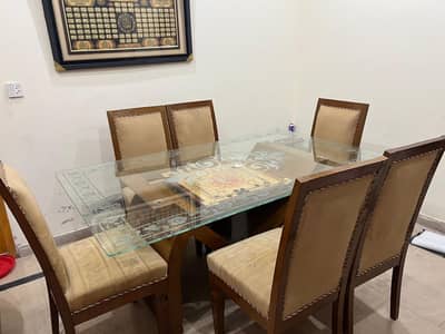 premium Six setter Dining table