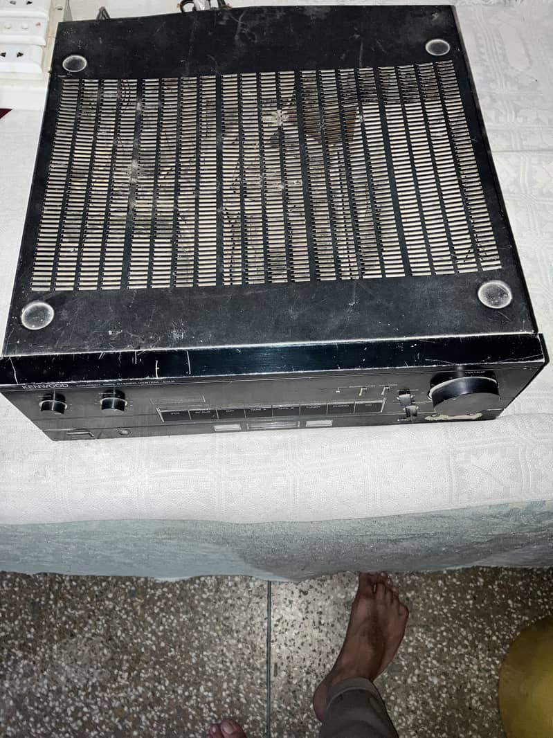 2 Amplifiers 8