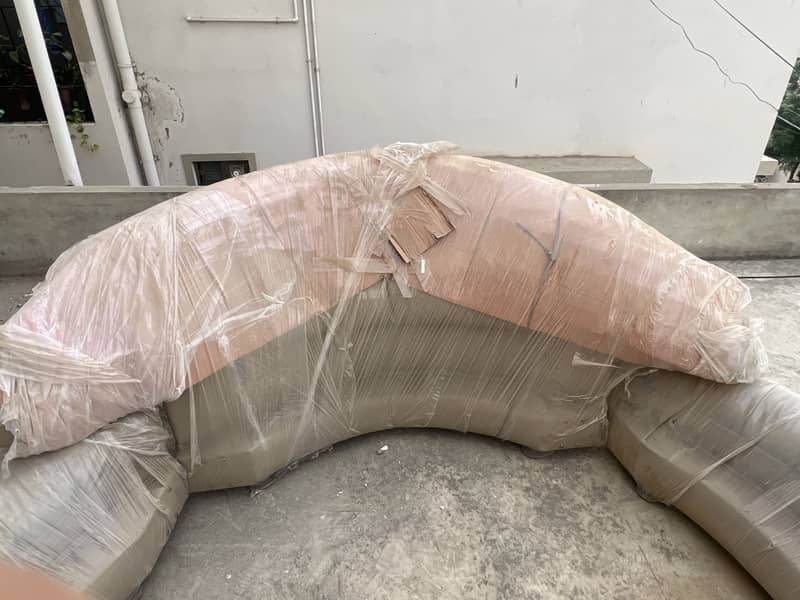 Round shape bed 1