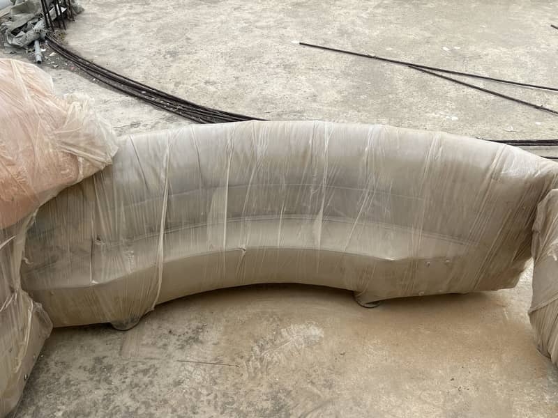Round shape bed 5