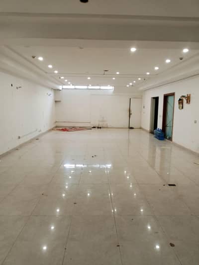 Basement for rent available in DHA phase 6 near Dolmen Mall.