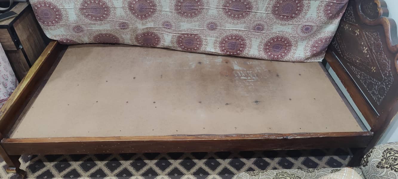 Single bed 1