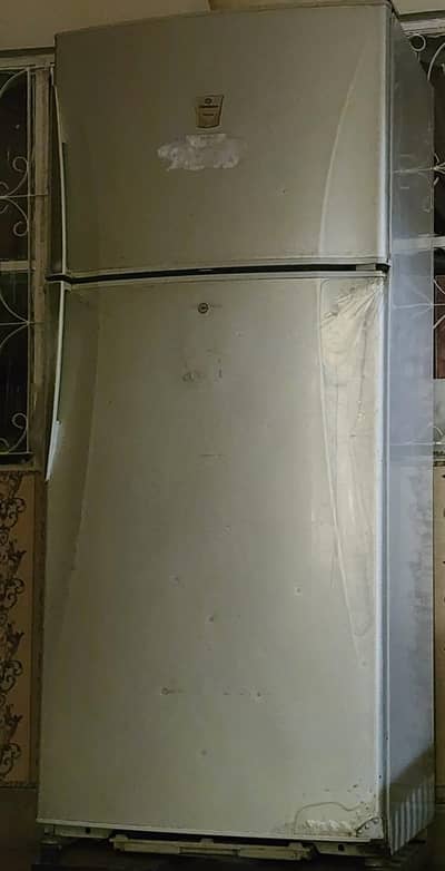 Dawlance ful size fridge