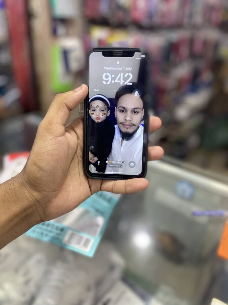 Apple iPhone X 2