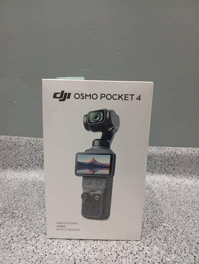 DJI Pocket 4 Creator Combo