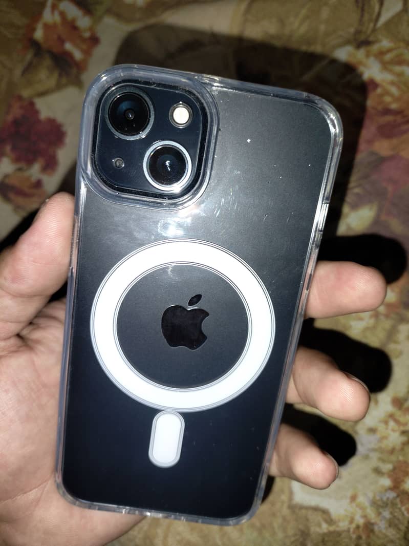 Apple iPhone 13 0