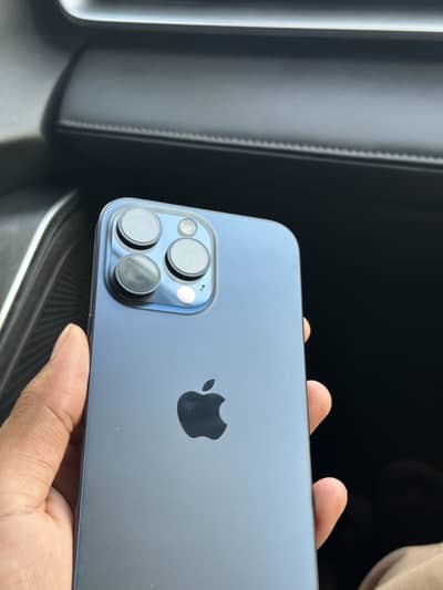 Apple iPhone 15 Pro Max