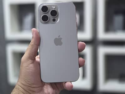 Apple iPhone 16 Pro Max