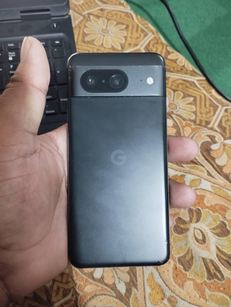 Google Pixel 8 0