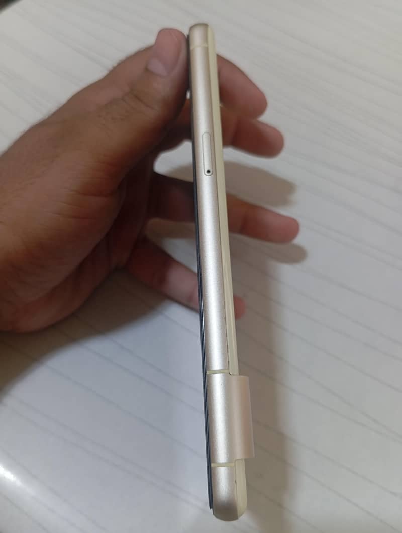 Google Pixel 7 3