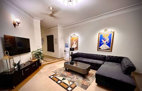 Per day for rent apartment available luxury Furnished on f11