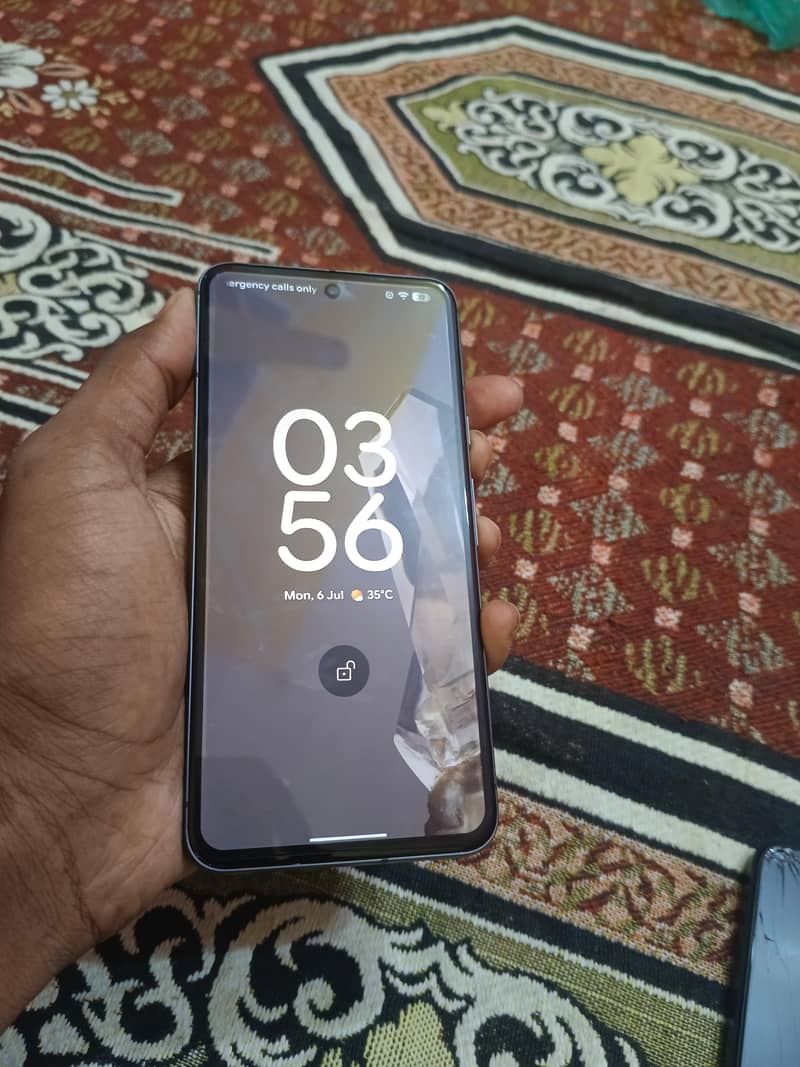 Google Pixel 8 1