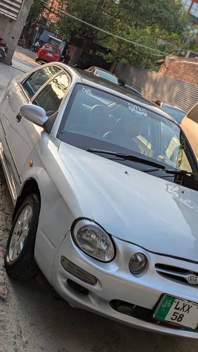 KIA Spectra 2002