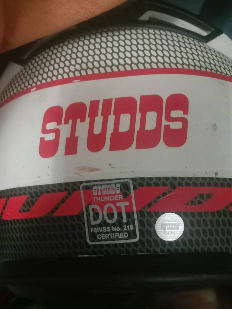Studds 1