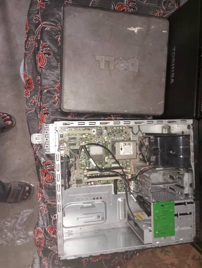 dead computer 2 /lcd 1/ laptop 1