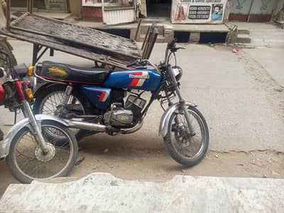 Kawasaki 110. Good condition and 100pistom good sound