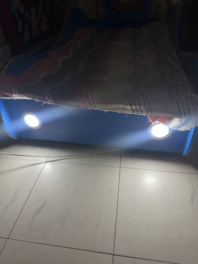 Kids car bed in lighting mcqueen style with mattress