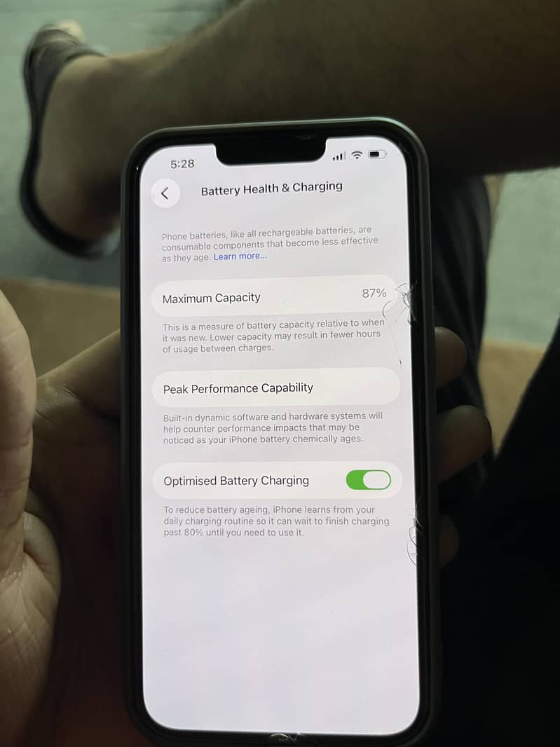 Apple iPhone 13 4