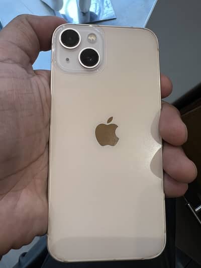 Apple iPhone 13