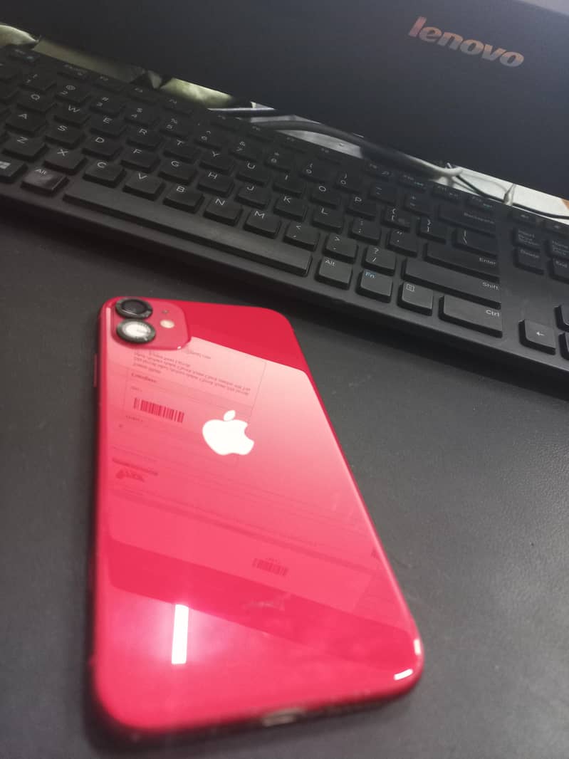 Apple iPhone 11 4