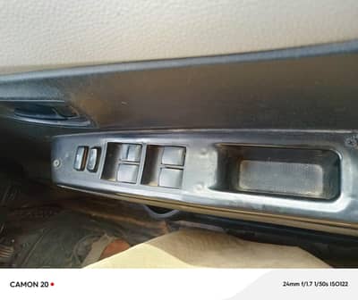 Toyota Vitz 2012