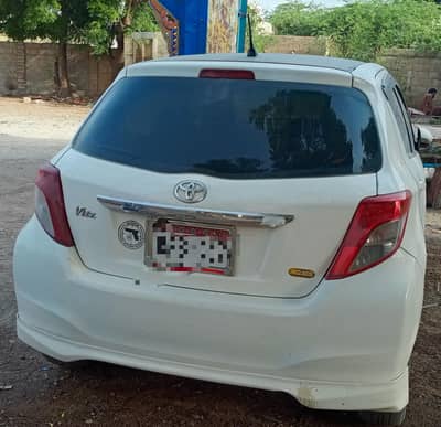 Toyota Vitz 2012