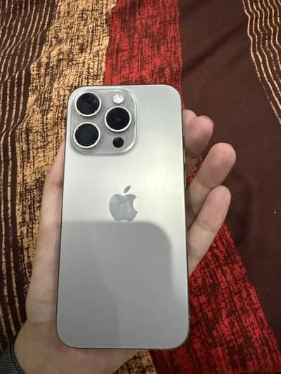 Apple iPhone 15 Pro