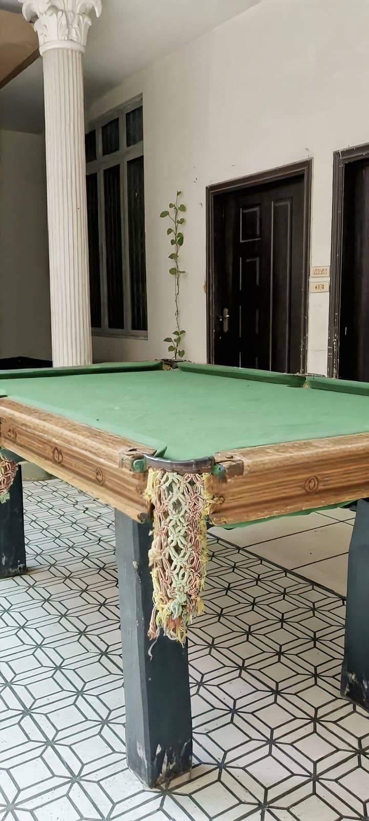Snooker Table 1