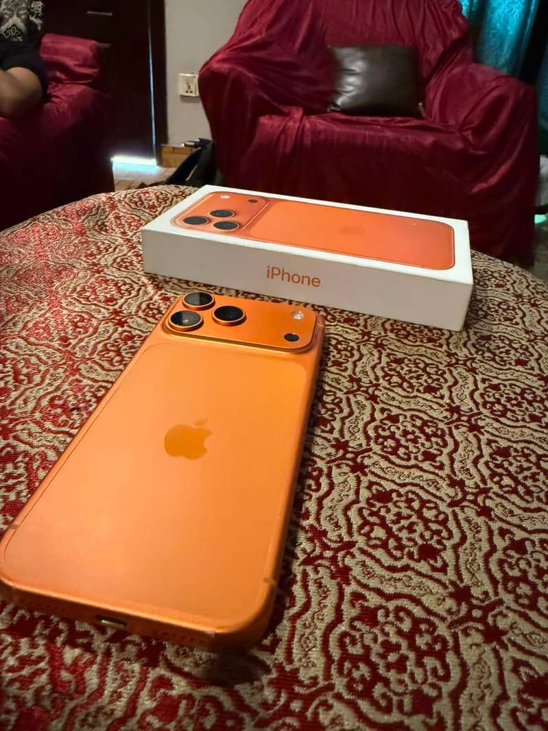Apple iPhone 17 Pro Max 1