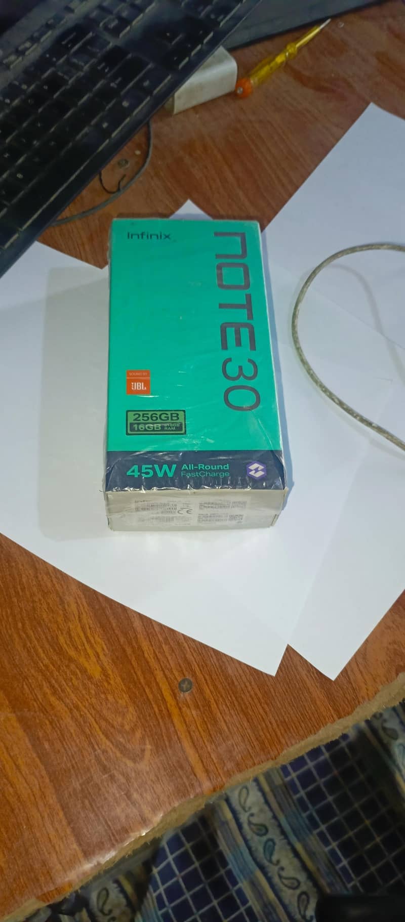 Infinix Note 30 4