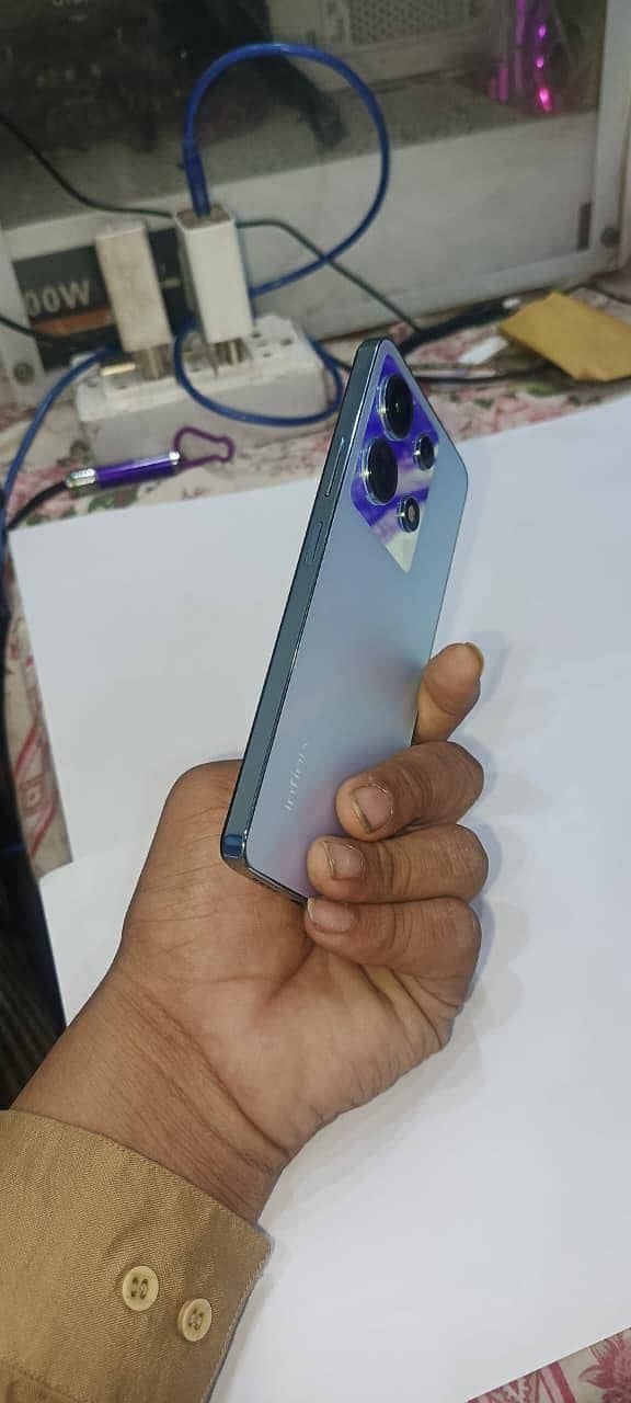 Infinix Note 30 5